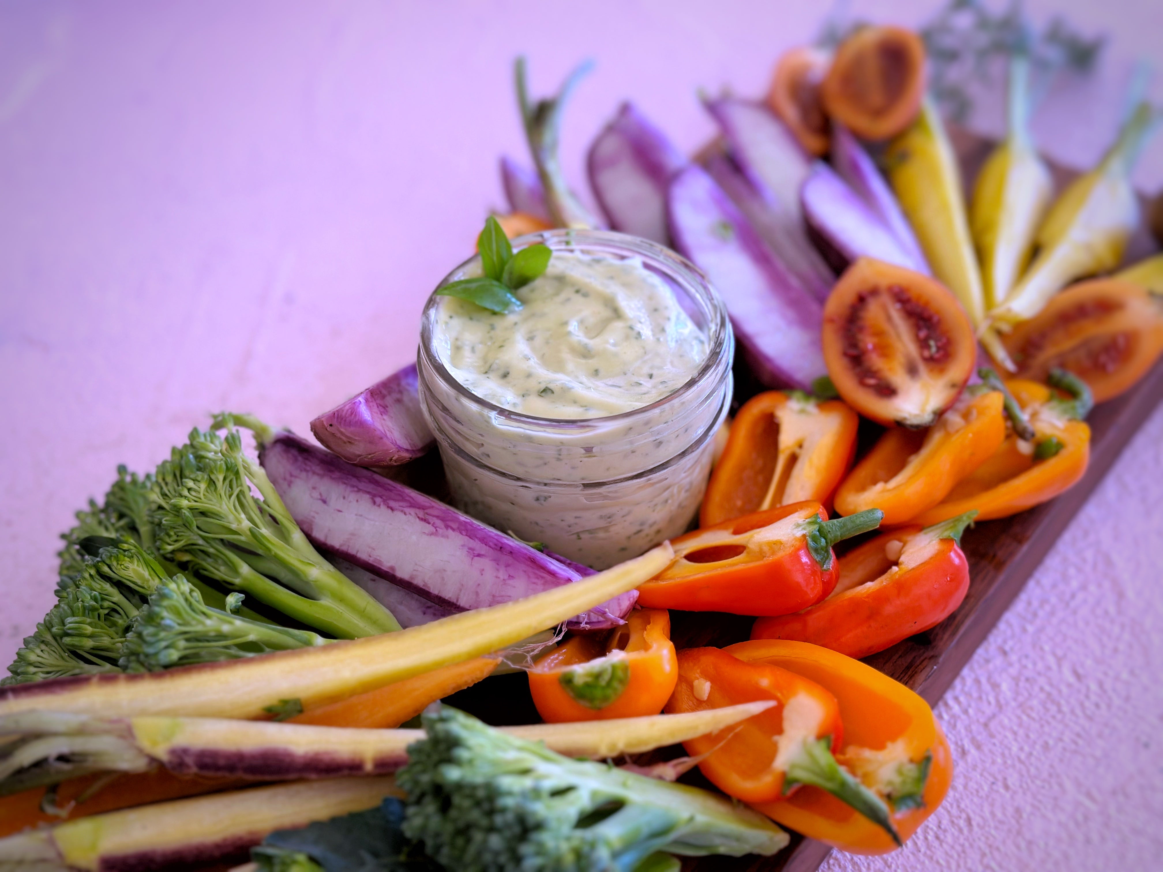 Garlic Basil Aioli Using Gondwana Macadamia Oil – Gondwana Macadamias
